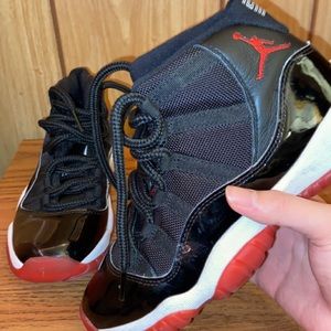 Jordan 11 Bred size 7
